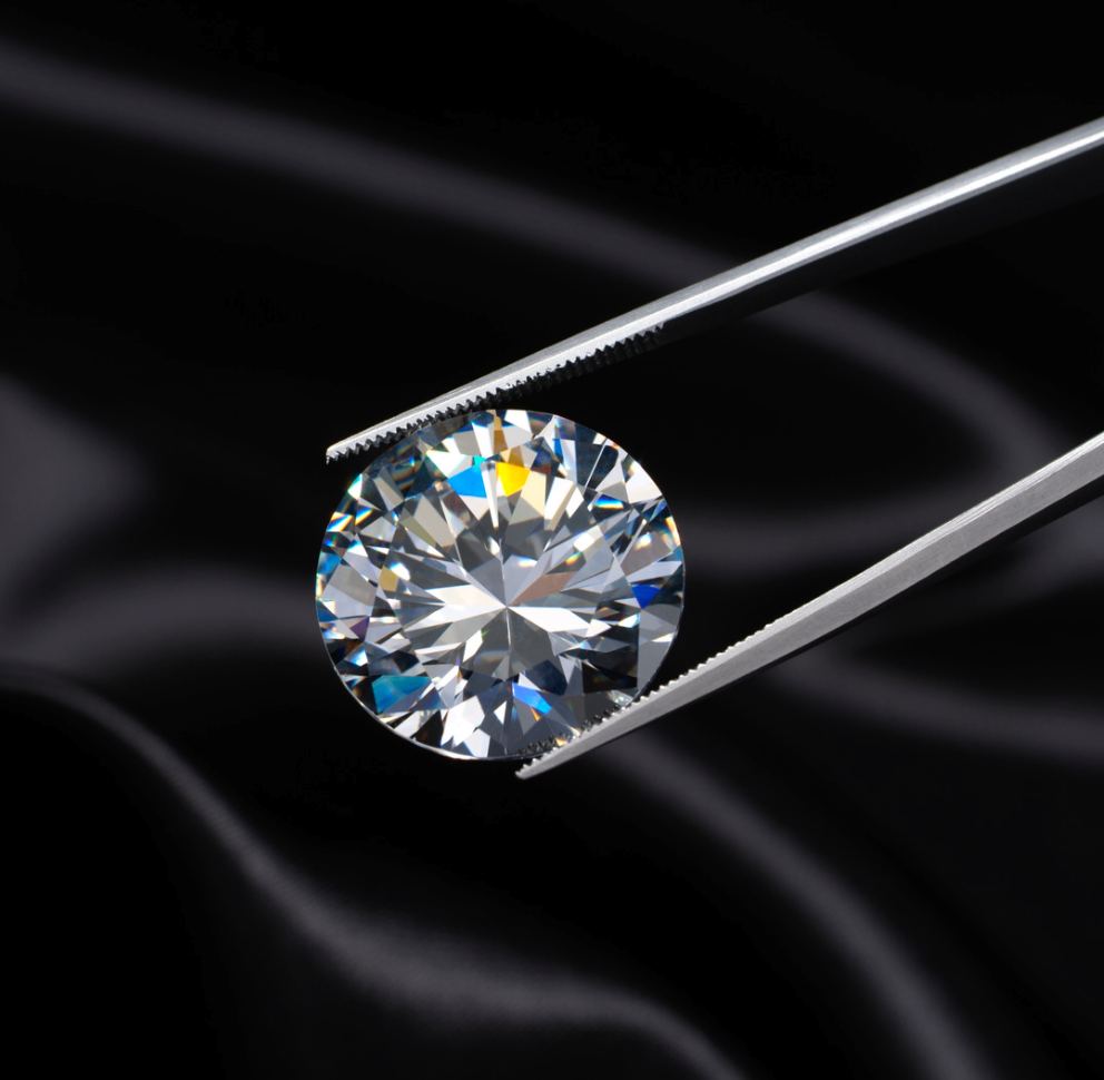 The Ultimate Showdown: HPHT vs. CVD Lab-Grown Diamonds - Which Reigns Supreme?